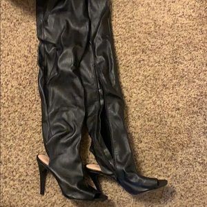 Thigh high open toe leather boot!